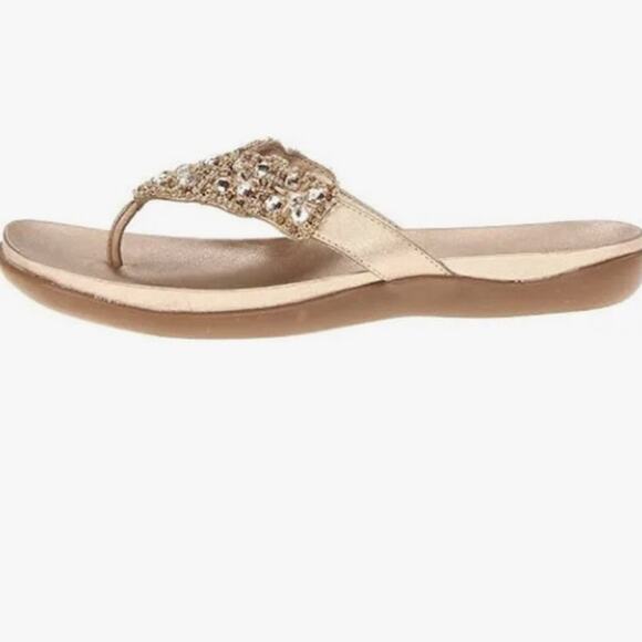 NEW Kenneth Cole Reaction Glam-Athon Faux Leather Thong Sandals Champagne 9.5 - Picture 5 of 5
